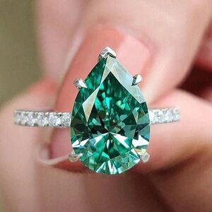 WEDDING ENGAGEMENT RINGS